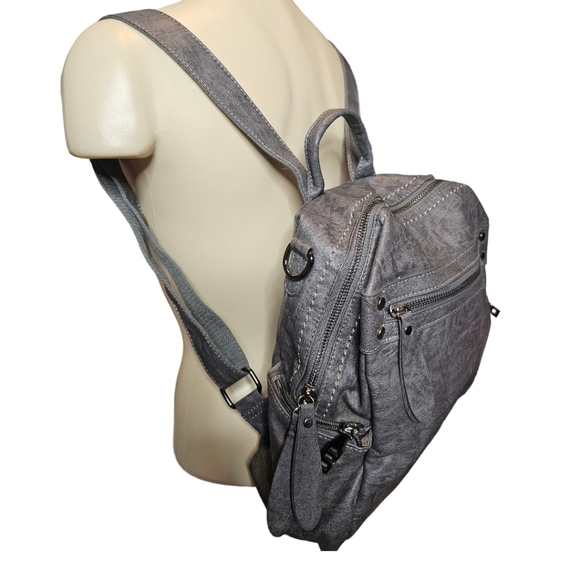 Vonxury backpack. - Picture 5 of 8